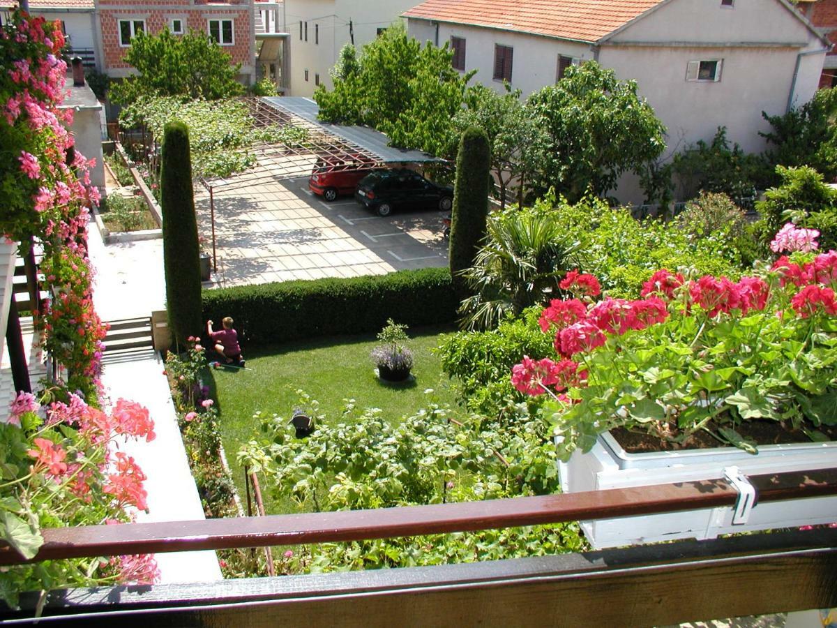 Rooms Vila Mautner Vodice Exterior photo